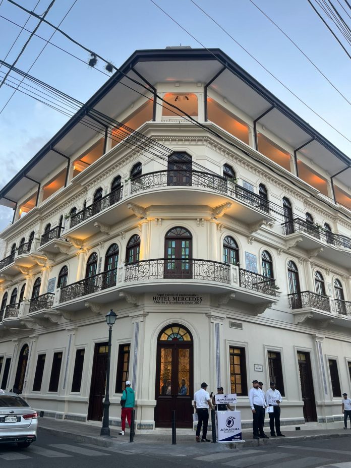 Caminos de luz, Caminos de tierra_ el Cibao celebra una jornada histórica para el arte