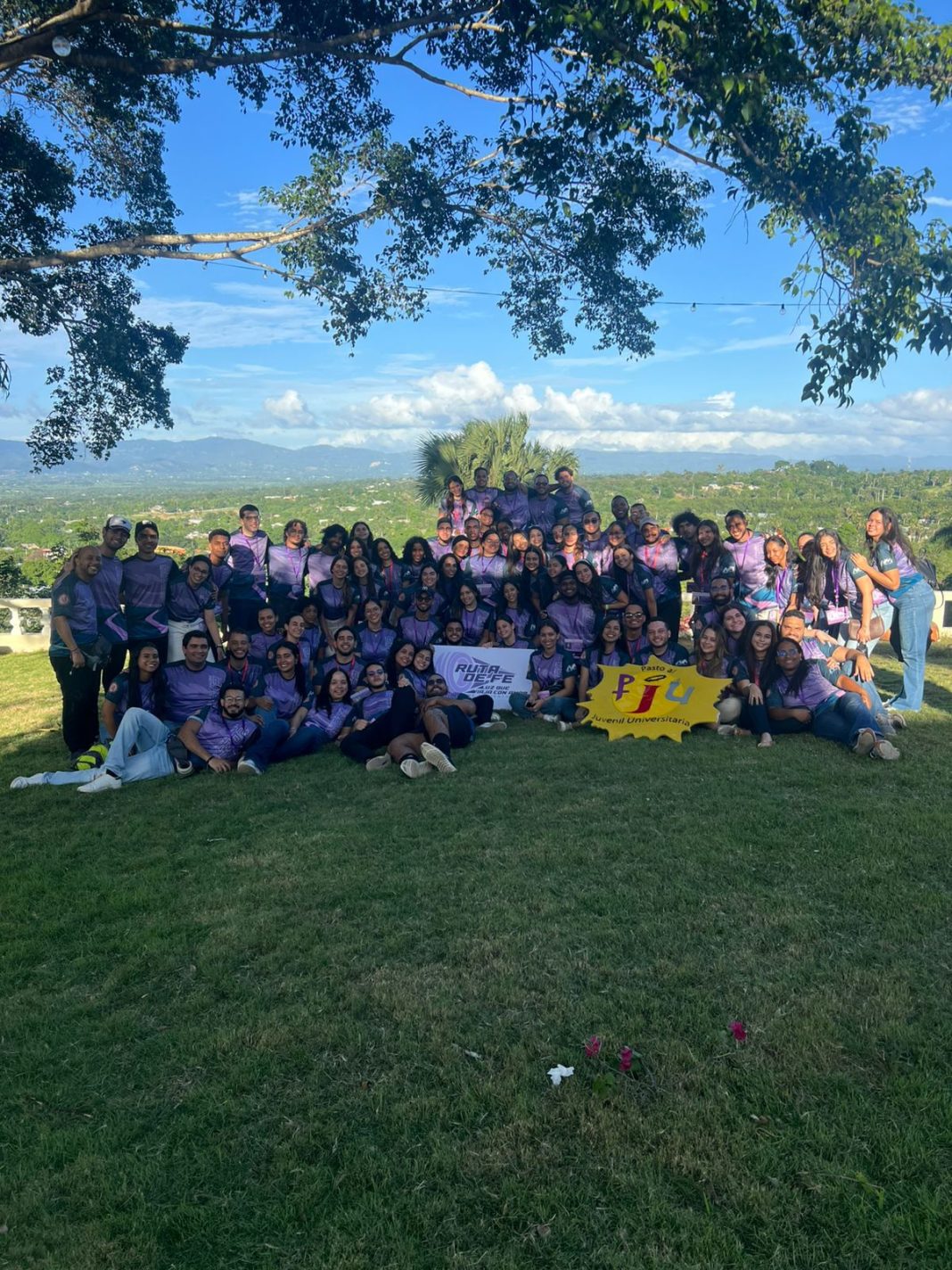 Ruta de fe, luz que viaja con amor