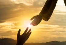 Cuando el mundo dice: “Se acabó”, los ángeles anuncian: “¡Él vive!”