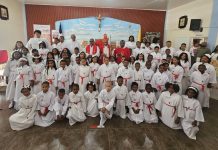 Mons. Amaury Rosario confirma a 60 niños